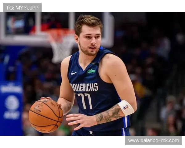 科瓦契奇展现惊人突破技巧，助球队打破僵局