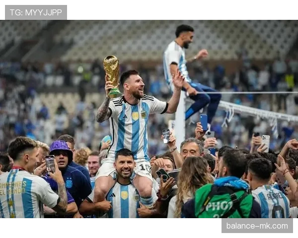 梅西告别迈阿密国际,一人一城梦想破灭引发足坛震动 梅西告别迈阿密国际,一人一城梦想破灭引发足坛震动