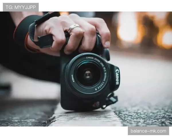 练俊杰这生活节奏，感觉每顿饭都得算卡路里，平时那自律能把明星都吓跑了吧？